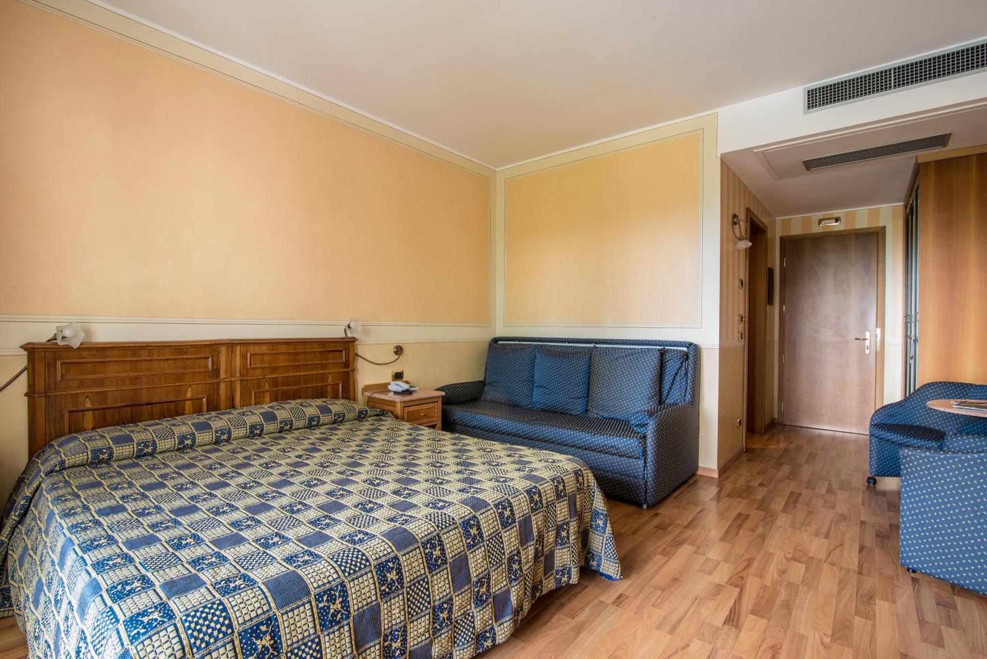 Hotel Porta Del Sole Soiano Del Lago Dış mekan fotoğraf