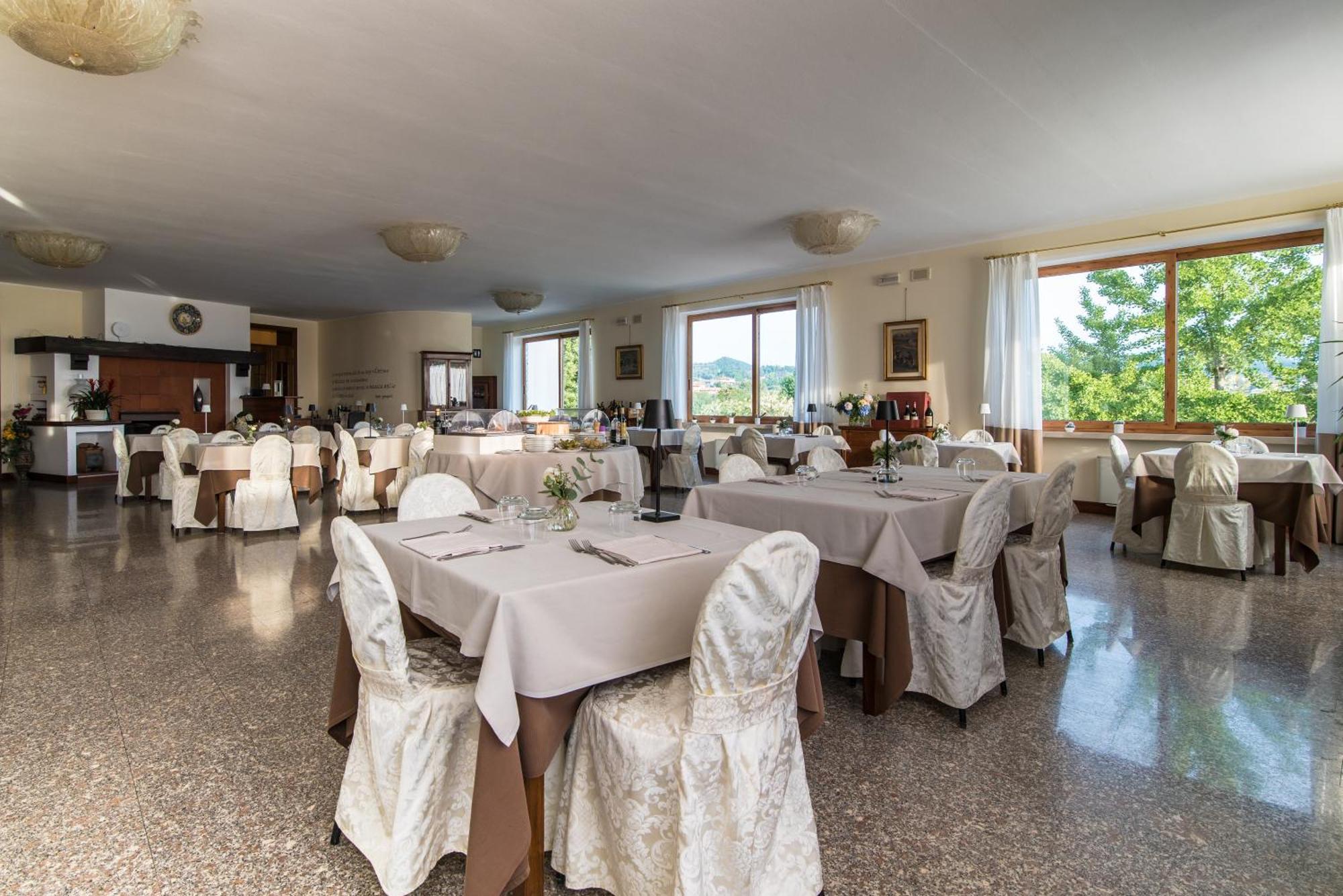 Hotel Porta Del Sole Soiano Del Lago Dış mekan fotoğraf