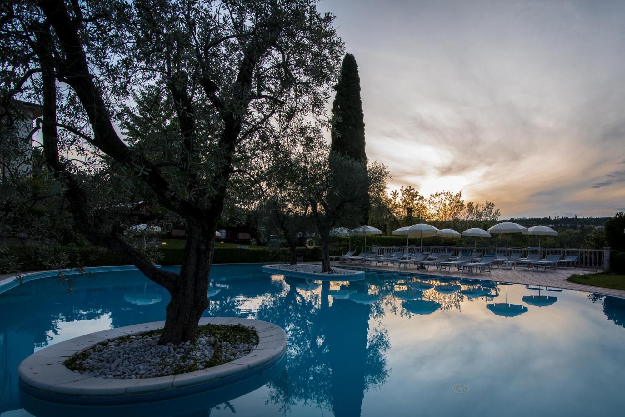 Hotel Porta Del Sole Soiano Del Lago Dış mekan fotoğraf